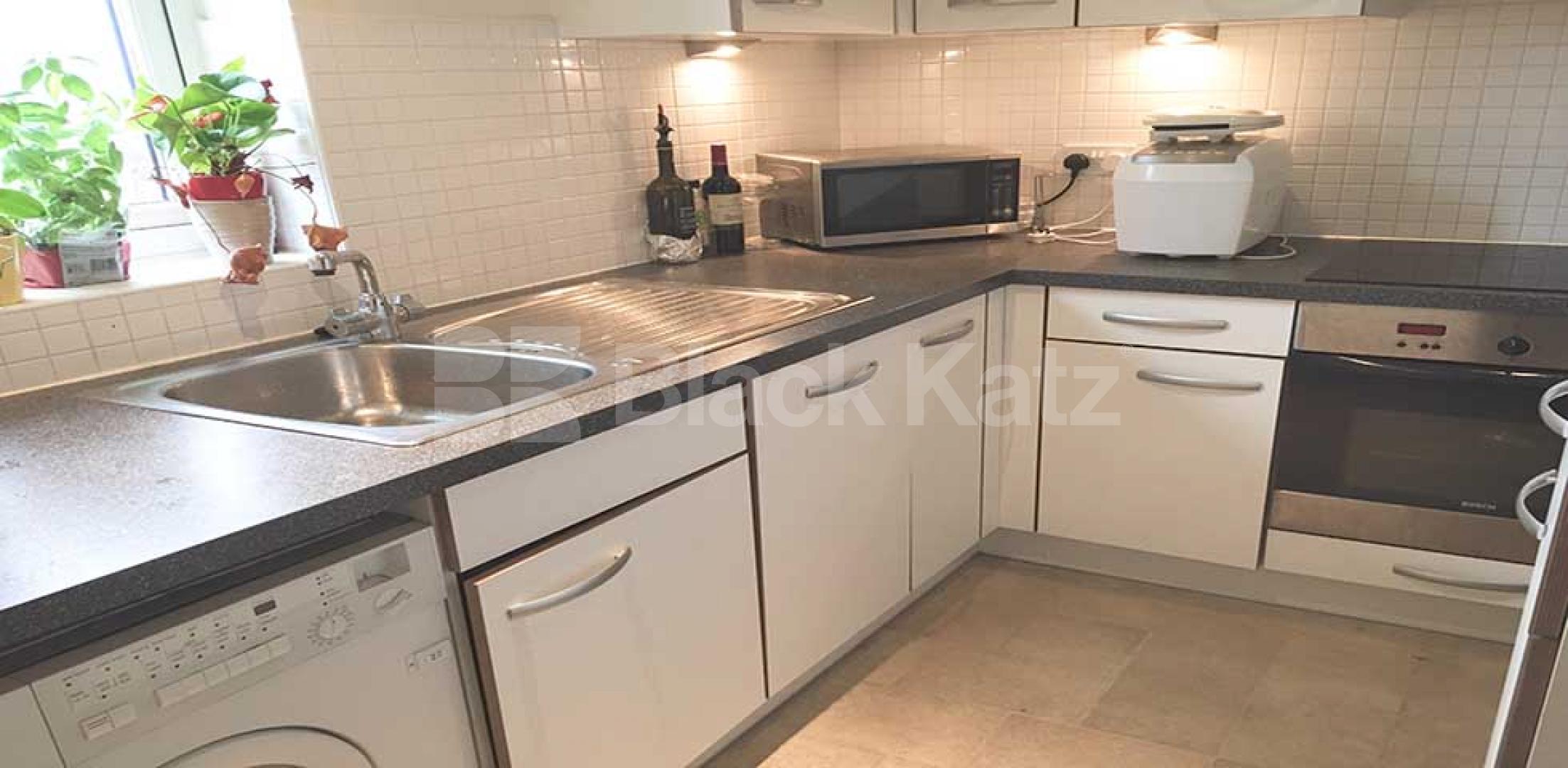 			LET , 1 Bedroom, 1 bath, 1 reception Apartment			 St. Georges Way, Peckham / Elephant and Castle